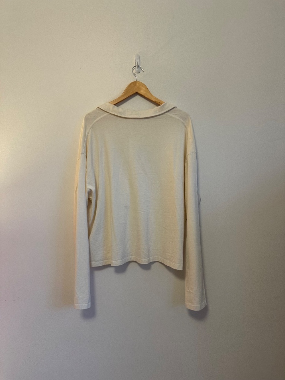 NWT Perfectwhitetee Collared Cotton Boxy Long Sleeve T-Shirt | Size XL - Picture 4 of 7